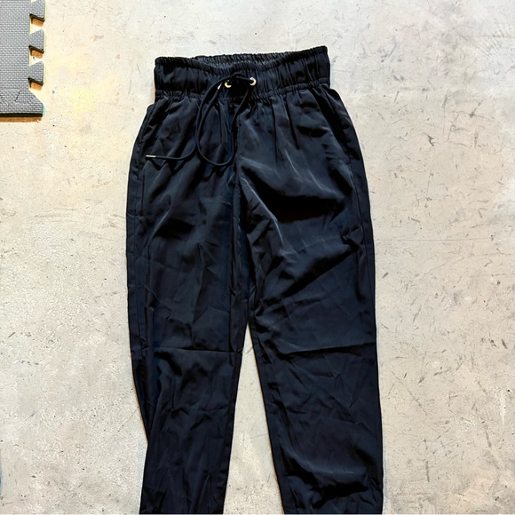 Black jogger style dress pant - Picture 1 of 2